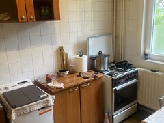 Titan, Jean Steriadi