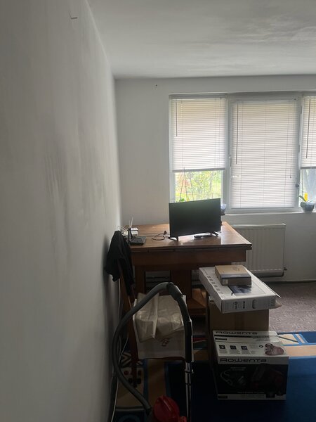 Titan, Jean Steriadi,